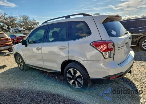 2018 Subaru Forester 2.5I Limited z USA, uszkodzony, nr VIN JF2SJARC5JH425341